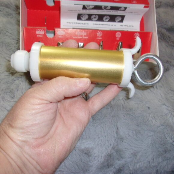 H-472 VINTAGE COMPLETE SET THE CAKE AND FOOD DECORATING SET BY ATECO - Picture 9 of 11